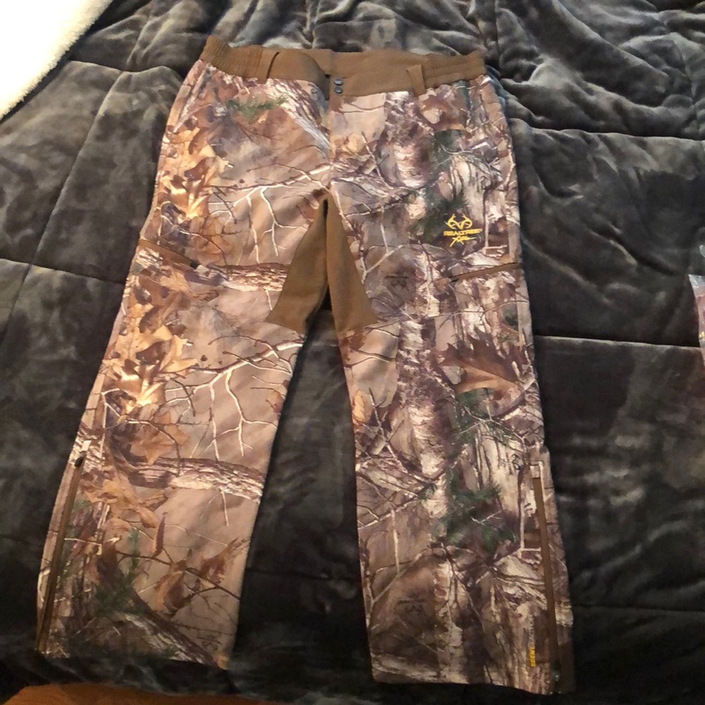 Xl hunting pants. Realtree Xtra Scent-Factor